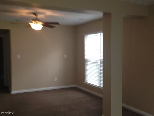 Building Photo - 5 br, 2.5 bath House - 6515 Camarillo Ct