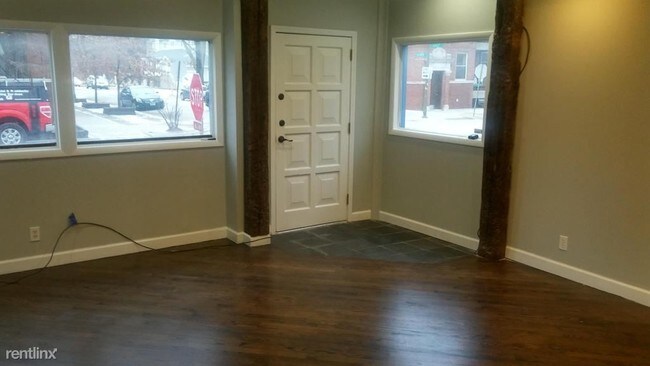 Foto del edificio - 3259 N Leavitt St