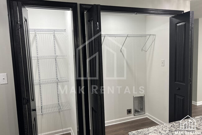 Foto del edificio - Cloaninger