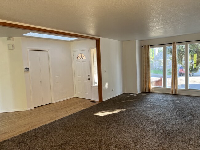 Photo - 15021 SE 130th Dr House