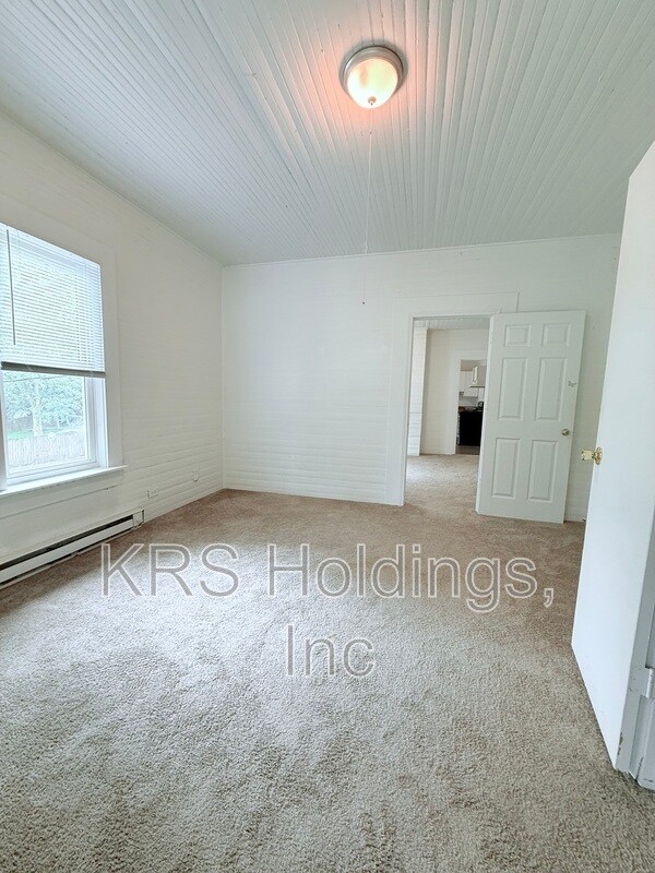 Building Photo - 1022 Lancaster St