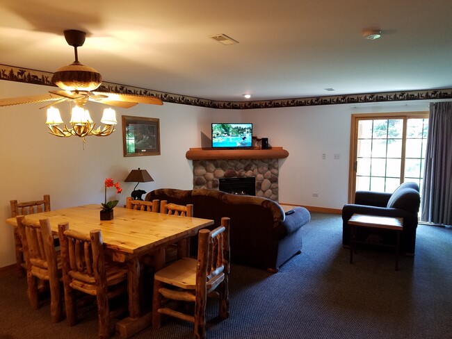 Building Photo - 2643 IL-178