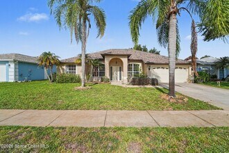 Building Photo - 722 Falls Creek Dr