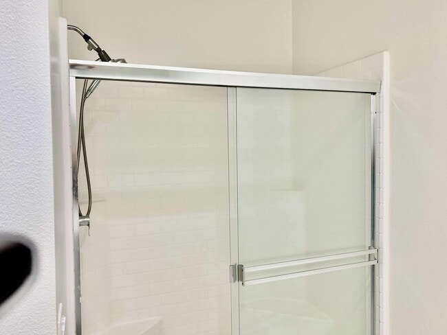 Foto del edificio - 8906 Jasmine Dr