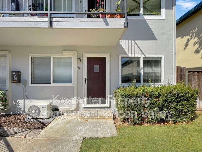 Building Photo - 3013 Magliocco Dr