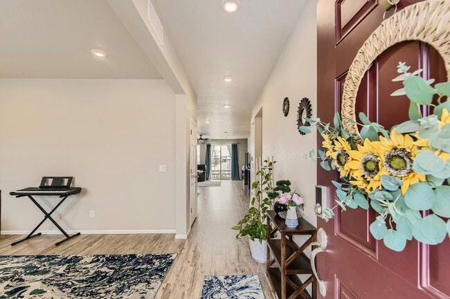 Foto del edificio - 13528 Tree Sparrow Ln