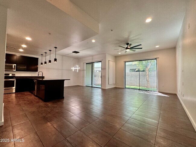 Foto del edificio - 4230 N 21st St