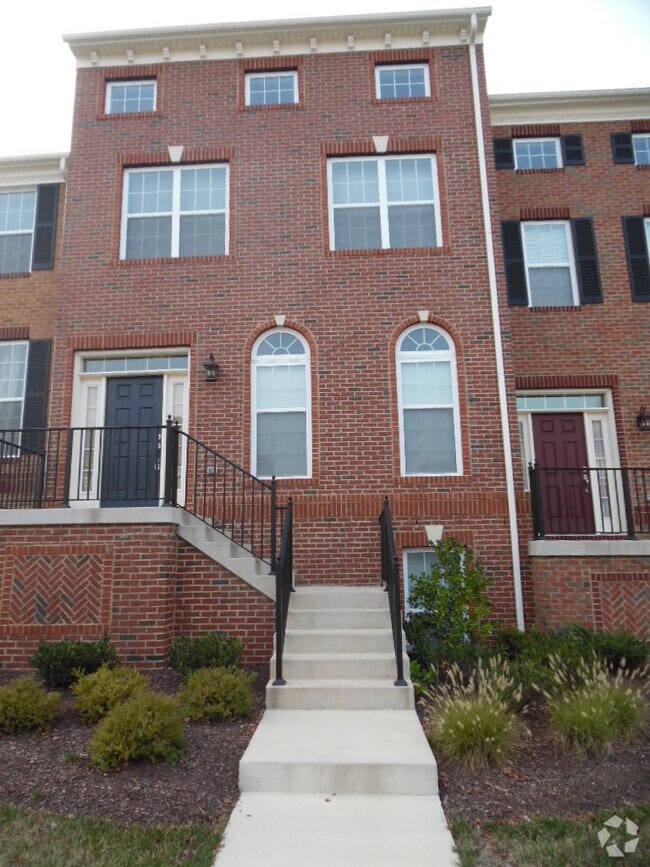 Building Photo - 7649 Elmcrest Rd