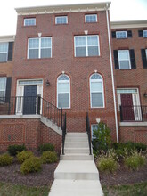 Building Photo - 7649 Elmcrest Rd