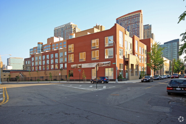 Foto del edificio - The Foundry at Hunters Point