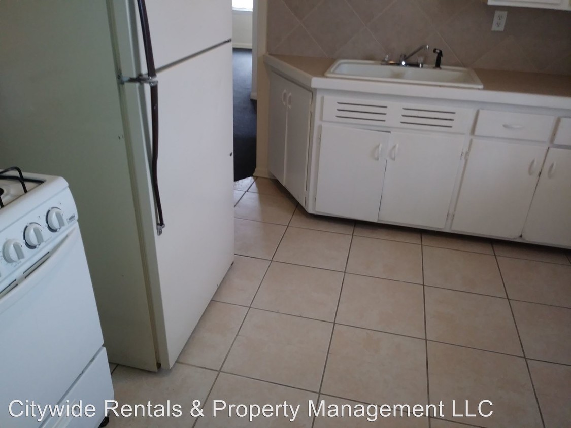 Primary Photo - 5419 N 57th St