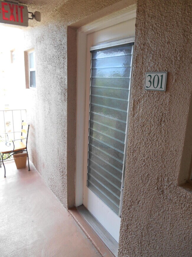 Foto del edificio - 2615 NE 1st Ct
