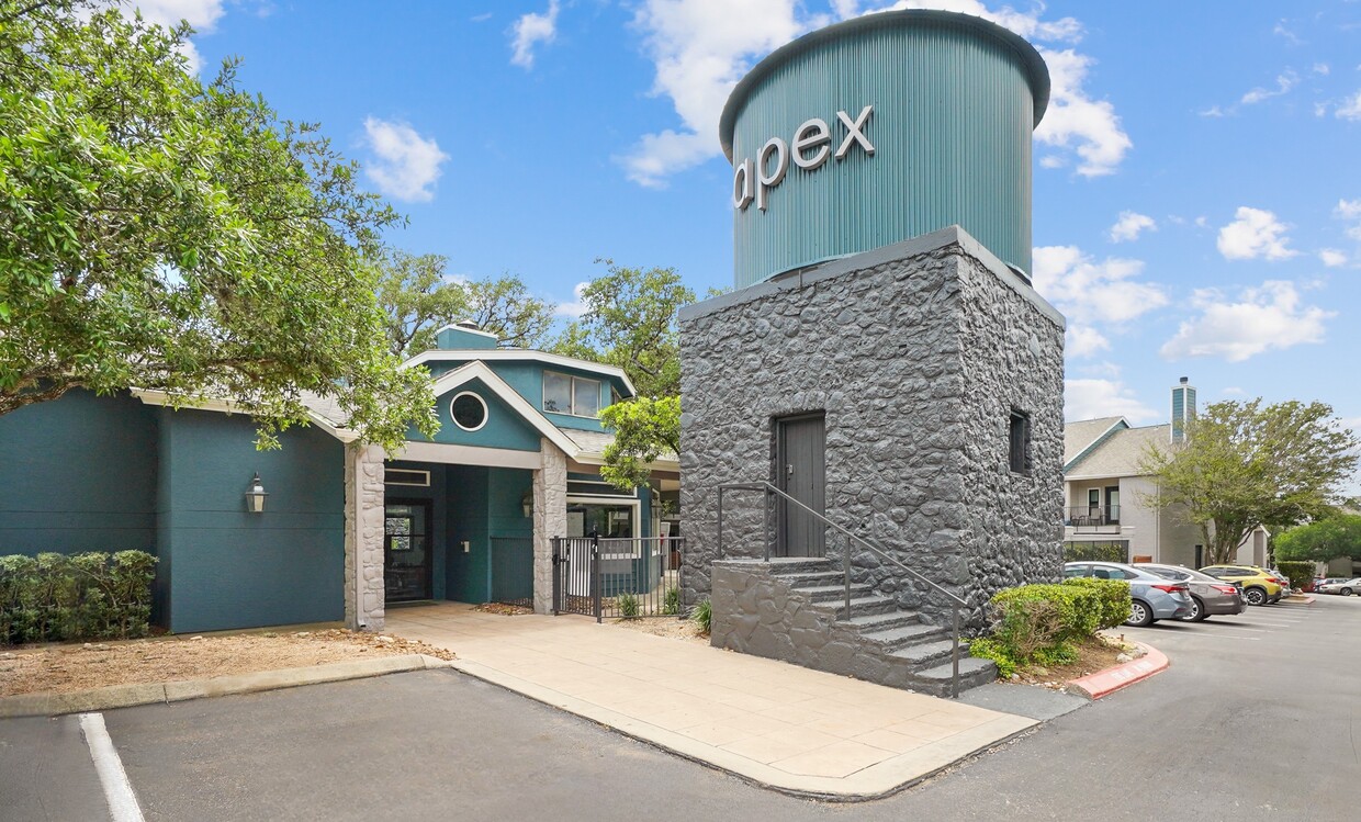 Bienvenido a Apex Apartments en San Antonio - Apex Apartments