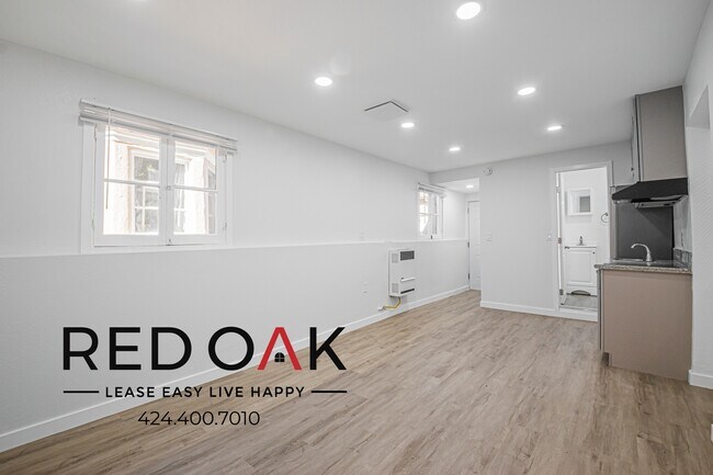 Foto del edificio - 3945.5 Lowell Ave