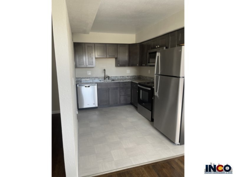 644 W Crestline Ave, Littleton, CO 80120 House Rental in Littleton