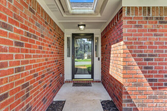 Foto del edificio - 801 Winchester Rd