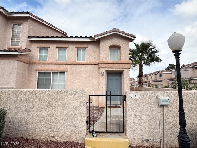 Foto del edificio - 61 Belle Point Ave