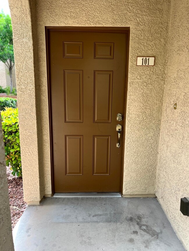 Foto del edificio - 3815 Juno Beach St