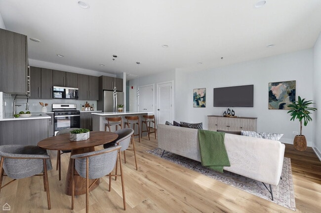 Building Photo - 2354 N Washtenaw Ave