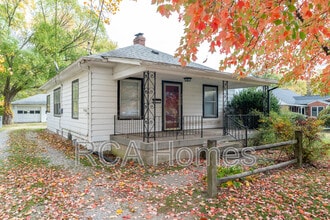 Building Photo - 4025 S State Ave