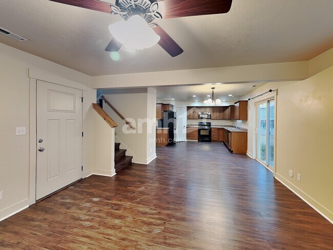 Foto del edificio - 1458 W 150 N