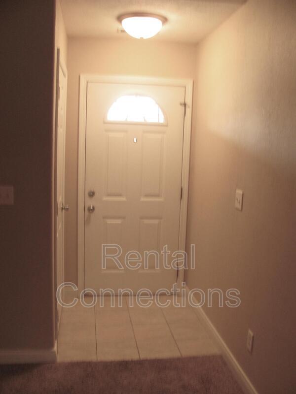 Building Photo - 108 S Carbon St