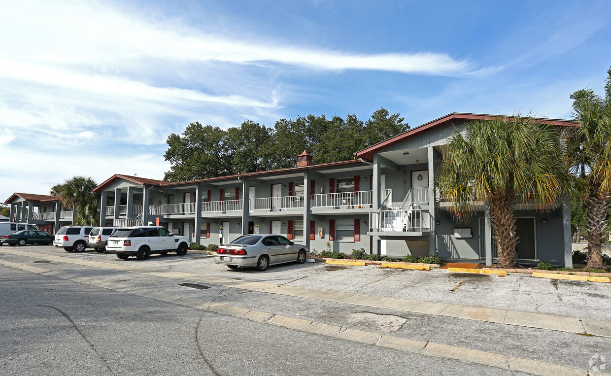 Primary Photo - Royal Orleans Apartments