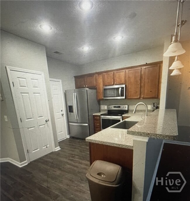 Building Photo - 510 Canyon Oak Loop