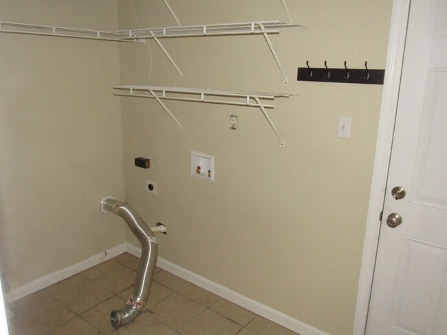 Foto del edificio - You've Found It!