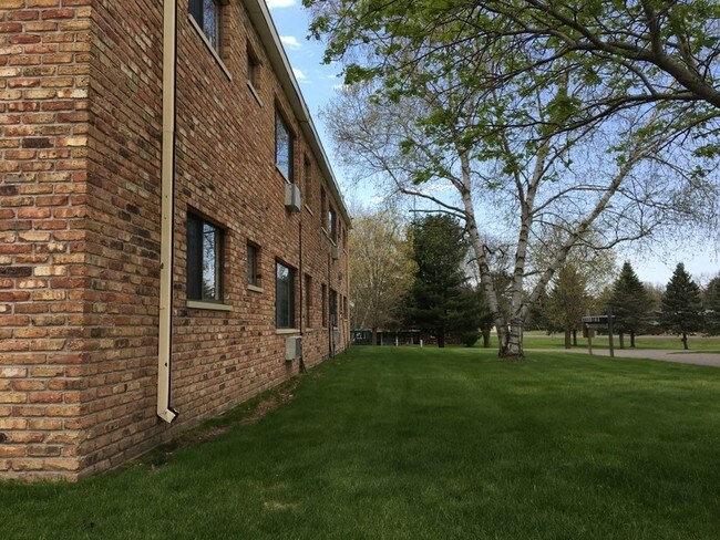 Foto del edificio - GRACE LIVING APTS. OF MILLTOWN