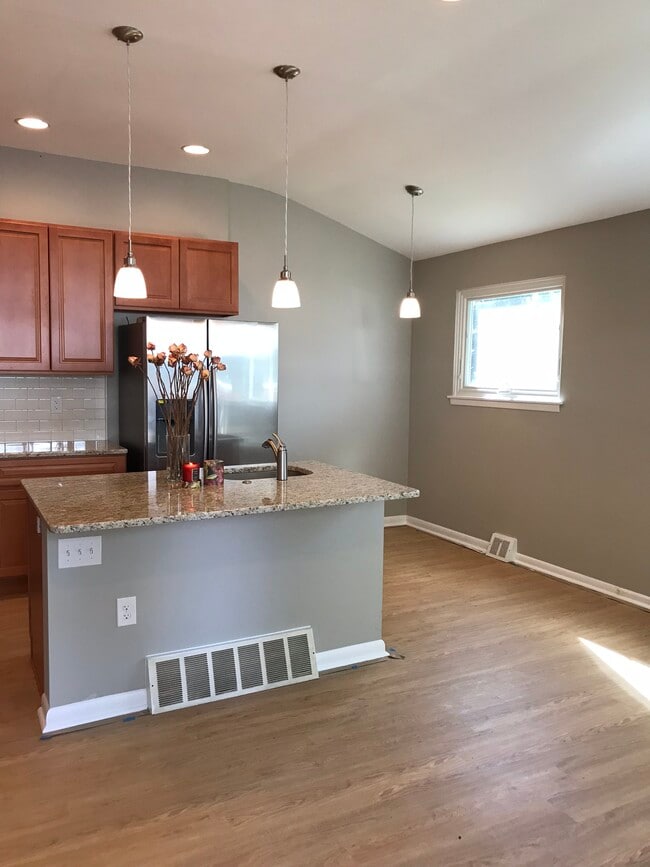 Building Photo - 2965 Thunderhead Rd