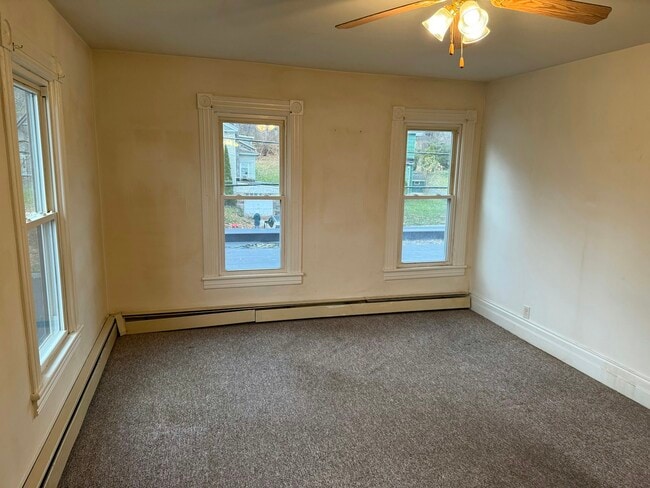 Building Photo - 1 Sisson St