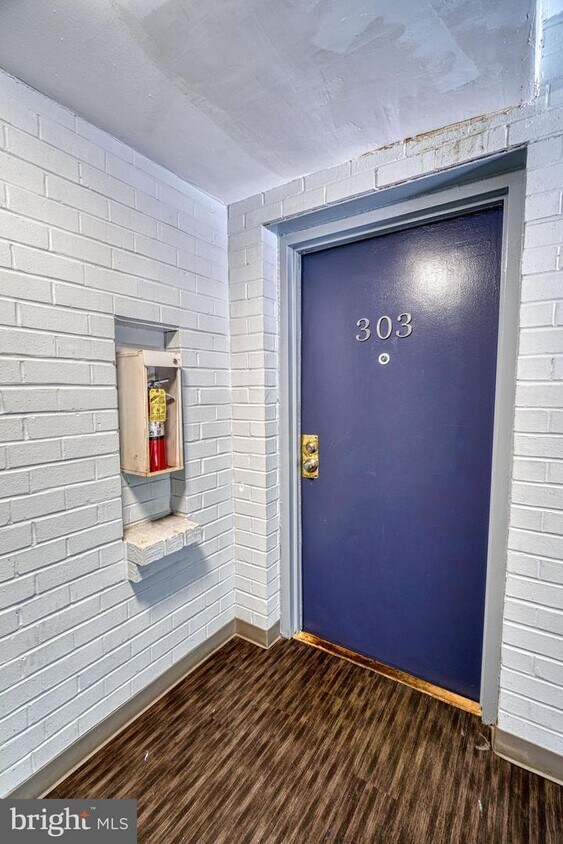 5227 Marlboro Pike Unit 202, Capitol Heights, MD 20743 Apartment for