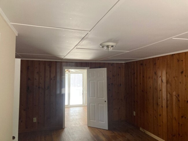 Foto del edificio - 475 Old Carrollton Rd