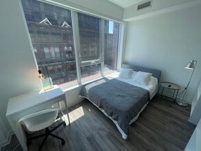 Building Photo - Flex Room - Selby St & Sherbourne St