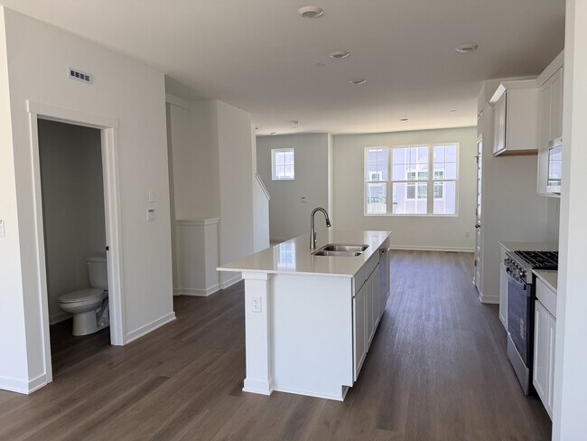 Foto del edificio - 563 Yosemite Wy