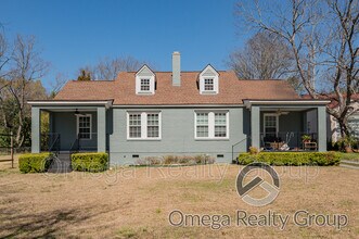 Building Photo - 1343 Felder Ave