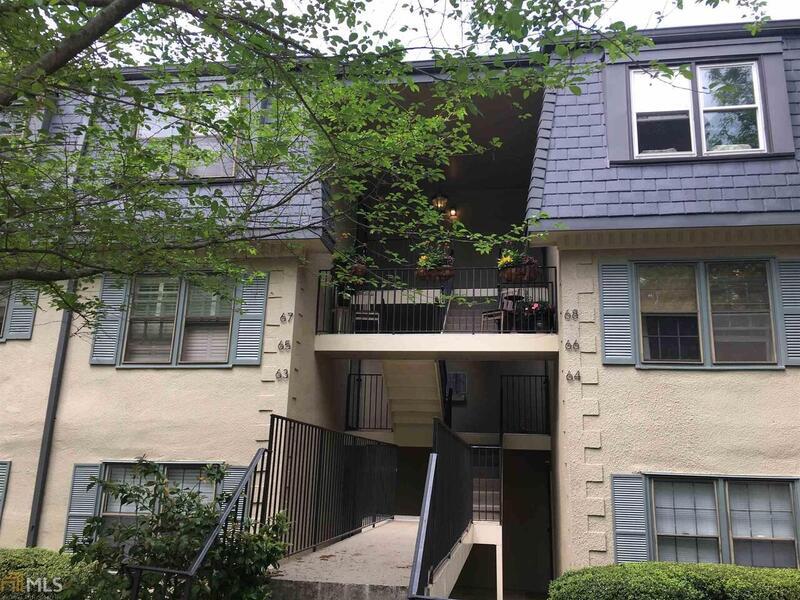 Primary Photo - 67 Montre Square NW