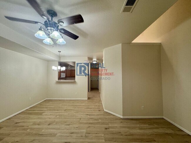 Foto del edificio - 838 S Kalispell Cir