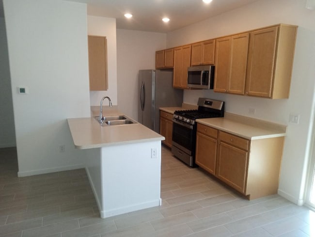 Building Photo - 2650 S Brandywine Ln
