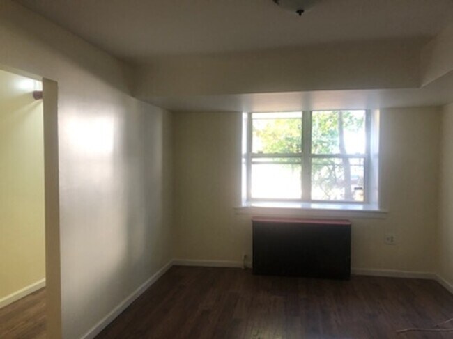 Building Photo - 151 E Prospect Ave