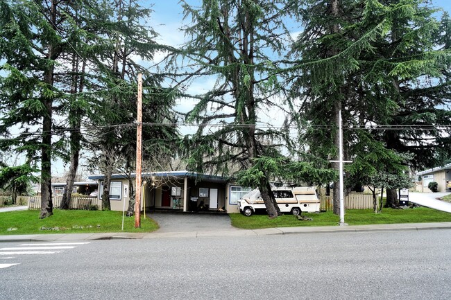 Photo du bâtiment - Woodland Townhomes