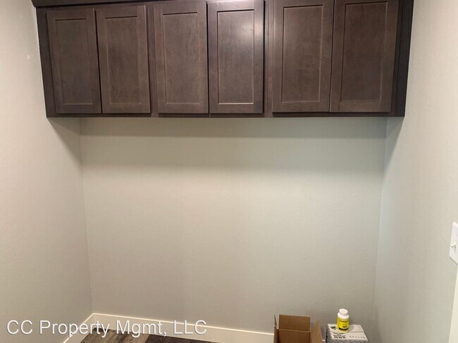 Foto del edificio - 4 br, 3 bath House - 4744 Pahlmeyer Dr