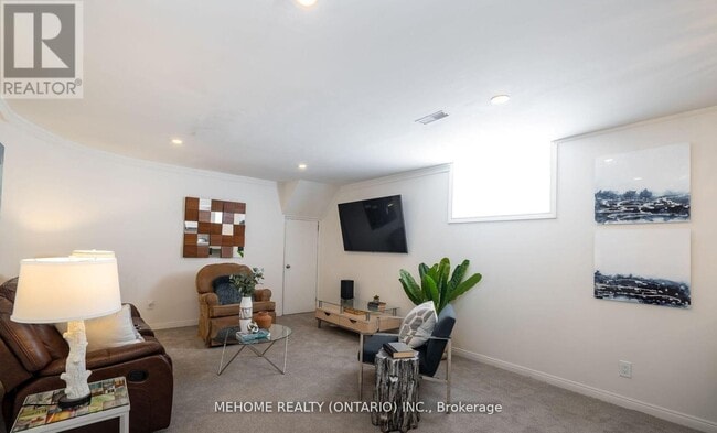 Building Photo - 30 Morningside Ave