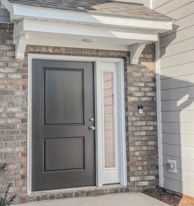 Foto del edificio - 612 Glen Clova Dr