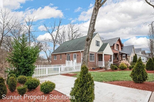 Foto del edificio - 3 br, 1.5 bath House - 3862 Mount Vernon A...
