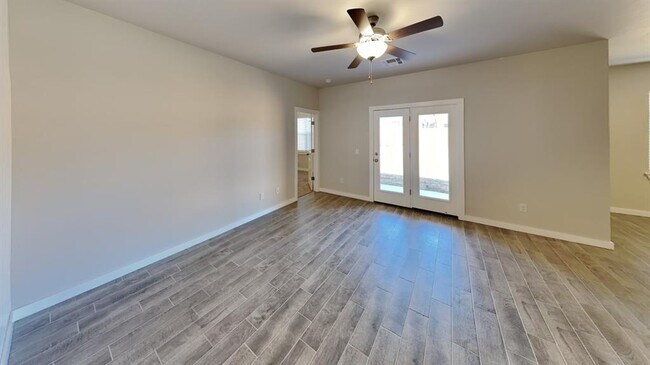 Foto del edificio - 4409 N Eastern Ave