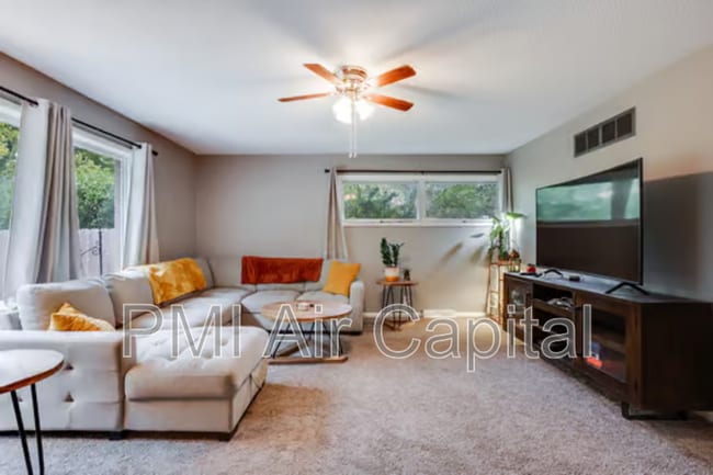 Foto del edificio - 1917 N Edgemoor St