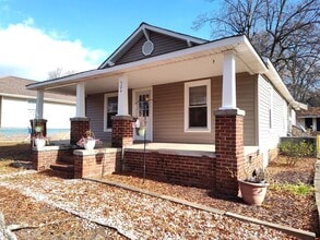 Building Photo - 524 Railroad Dr NW