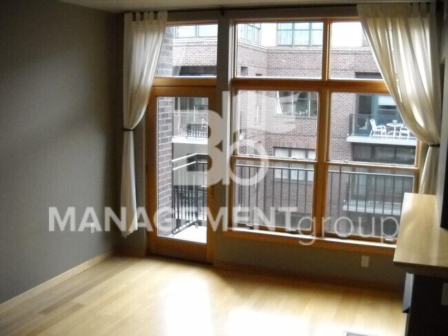 Foto del edificio - Pearl District Condo In The Beautiful Rive...